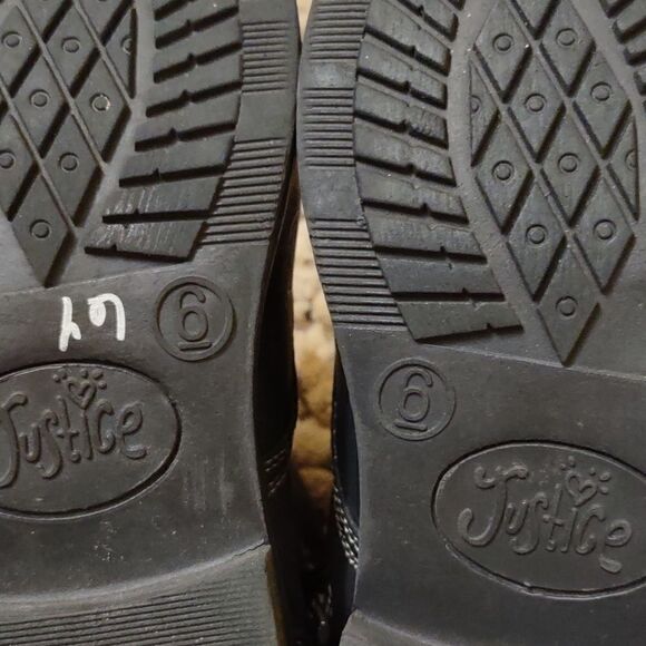 New Justice Black Gray Size 6 Boot zip tie‎ metallic unicorn star diamond - Picture 7 of 7
